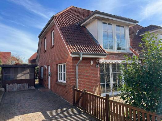 Doppelhaushälfte zum Kauf als Kapitalanlage geeignet 419.000 € 4 Zimmer 104 m² 256 m² Grundstück Pansdorf Ratekau 23689