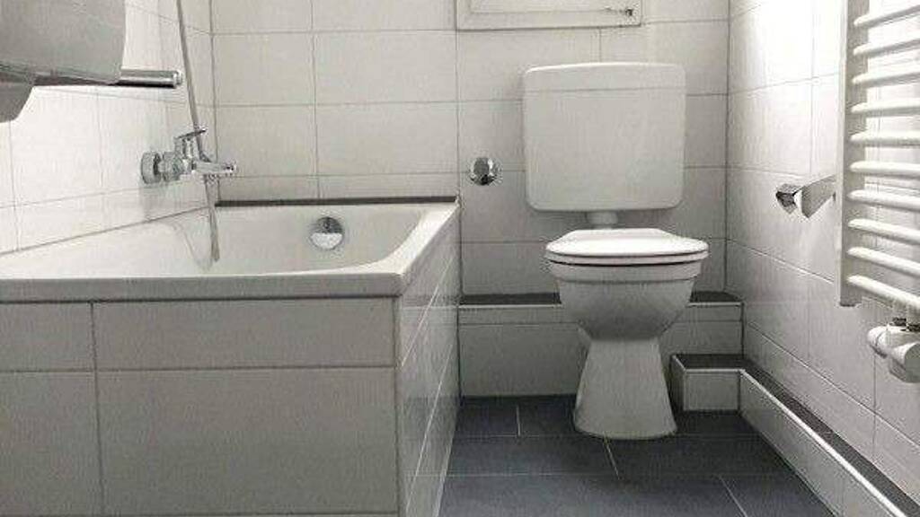 Wohnung zur Miete 499 € 2 Zimmer 52,5 m² frei ab 18.04.2026 Blumenthalstr. 18 Huttrop Essen 45138