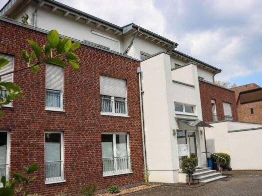 Wohnung zur Miete 1.254 € 3 Zimmer 95 m² 1. Geschoss frei ab 01.09.2026 Jülicher Straße 4 Odenkirchen Süd 41199