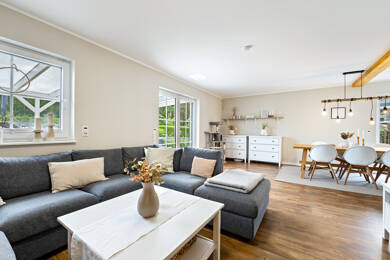Doppelhaushälfte zum Kauf 649.000 € 5 Zimmer 140 m² 670 m² Grundstück Tremsbüttel 22967