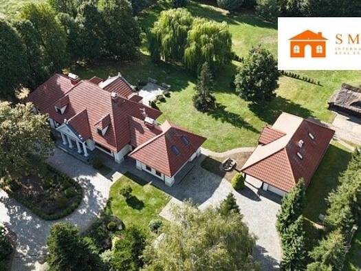 Villa zum Kauf provisionsfrei 790.000 € 12 Zimmer 480 m² 5.000 m² Grundstück Stettin 70896