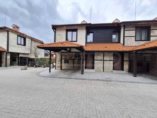 Reihenmittelhaus zum Kauf 236.966 € 3 Zimmer 119,7 m² Dobrinishte