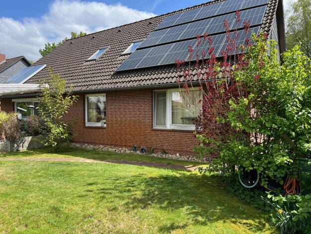 Einfamilienhaus zum Kauf provisionsfrei 498.000 € 7 Zimmer 220 m² 673 m² Grundstück Schmiedekoppel 11, 21449, Radbruch Radbruch 21449