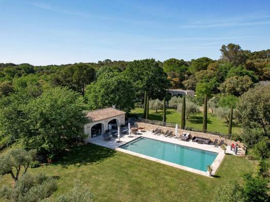 Einfamilienhaus zum Kauf 2.335.000 € 12 Zimmer 273,2 m² 32.798 m² Grundstück Centre Est Uzès 30700