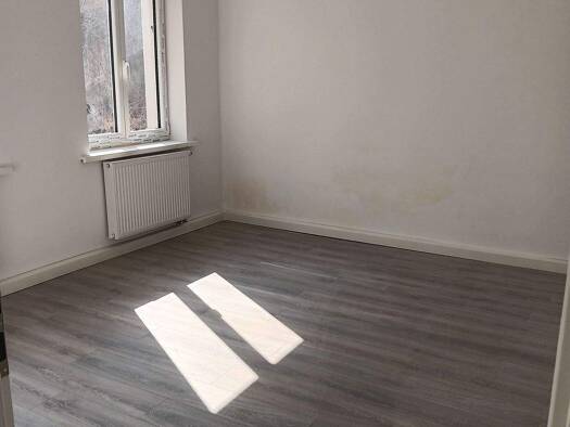 Studio zur Miete 300 € 1 Zimmer 18 m² frei ab 01.05.2026 Königstraße 69 Innenstadt Hof 95028
