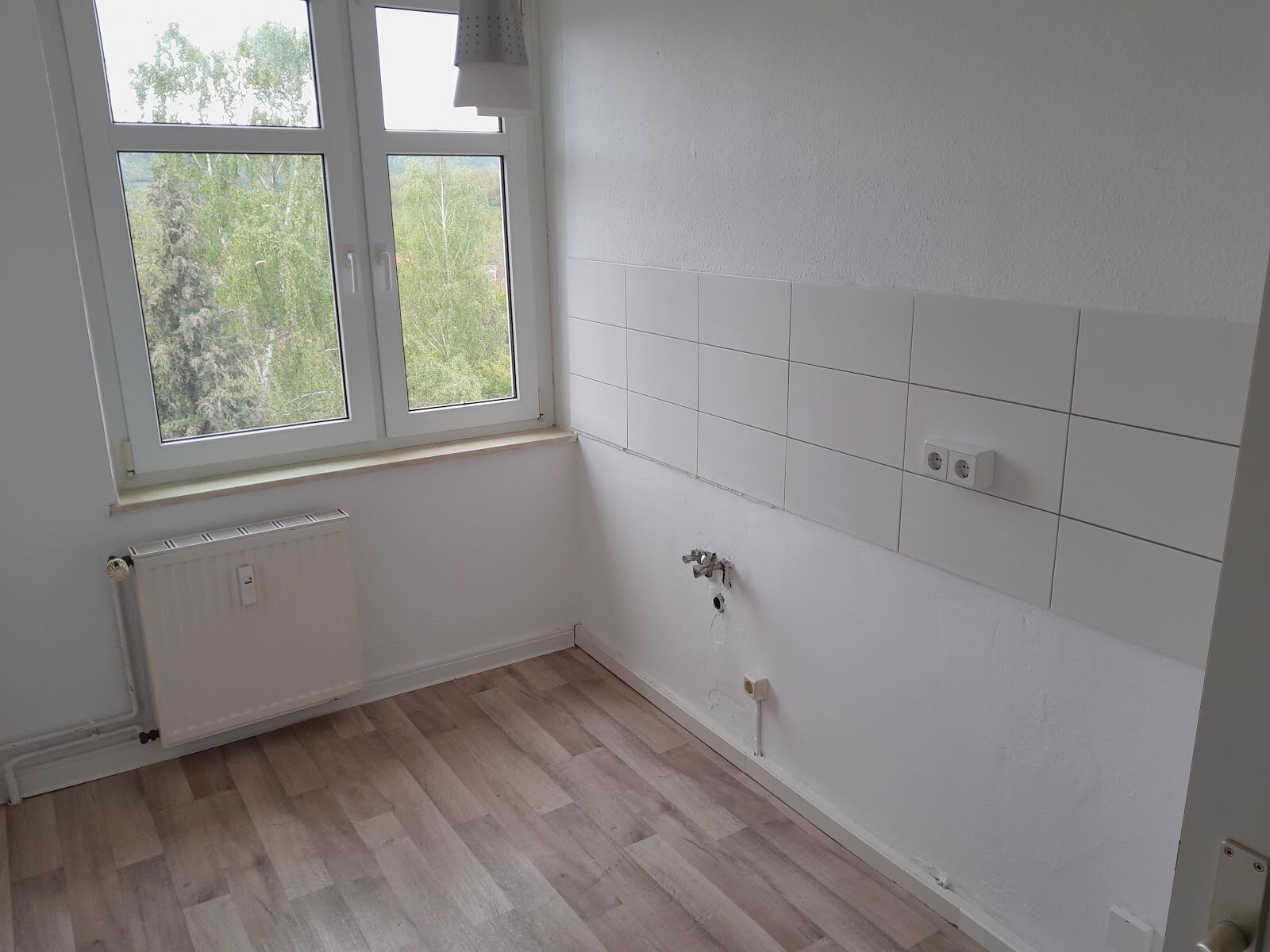 Wohnung zur Miete 389 € 3 Zimmer 59,8 m²<br/>Wohnfläche 3.<br/>Geschoss 01.01.2025<br/>Verfügbarkeit R.-Kanzler-Straße 29 Bad Kösen Naumburg (Saale) 06628