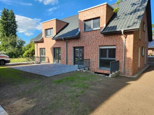 Doppelhaushälfte zur Miete 5 Zimmer 166 m² frei ab sofort Großhansdorf 22927