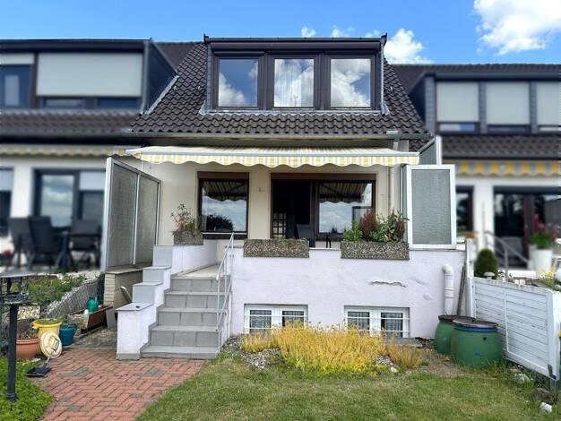 Reihenmittelhaus zum Kauf 247.500 € 4 Zimmer 104,9 m² 150 m² Grundstück Ilten Sehnde 31319