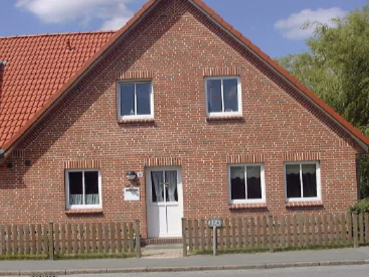 Reihenhaus zur Miete 990 € 4 Zimmer 90,4 m² 100 m² Grundstück frei ab sofort Garding 25836