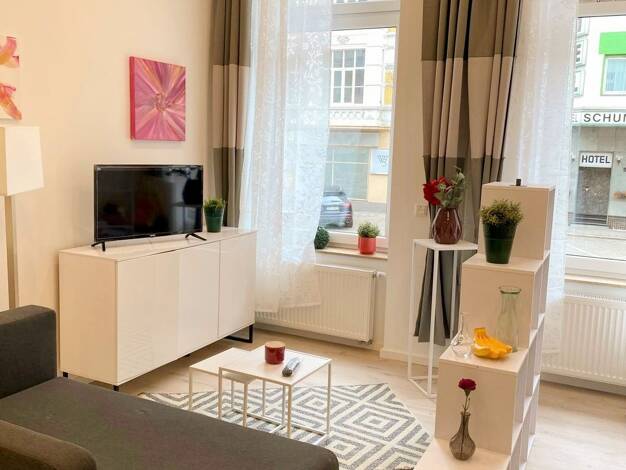 Wohnung zur Miete auf Zeit 890 € 1 Zimmer 25 m² frei ab 01.11.2026 Stadtmitte Düsseldorf 40211