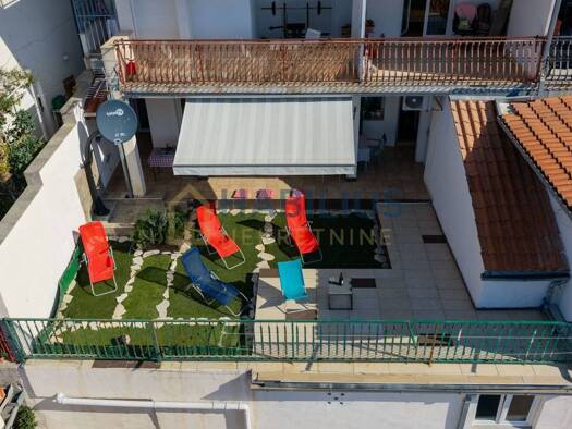 Wohnung zum Kauf 250.000 € 2 Zimmer 79 m² 1. Geschoss Dugi Rat 21315