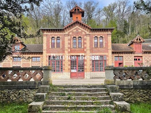 Schloss zum Kauf 3.200.000 € 20 Zimmer 2.300 m² 600.000 m² Grundstück Centre Ville Ouest Fontainebleau 77300