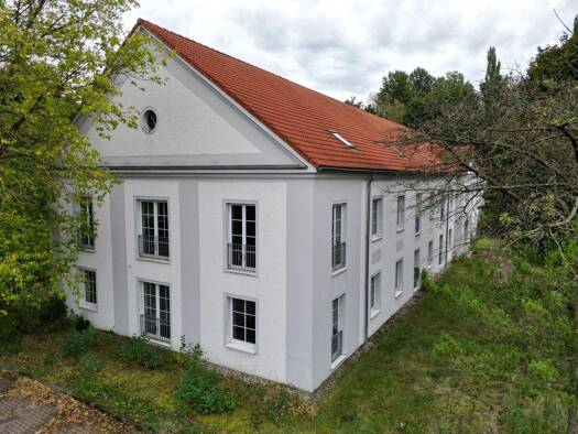 Mehrfamilienhaus zum Kauf provisionsfrei 590.000 € 25 Zimmer 1.372 m² 3.800 m² Grundstück Lauchhammer Lauchhammer 01979