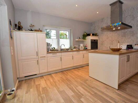 Wohnung zur Miete 700 € 3 Zimmer 127 m² frei ab 01.12.2025 Augustendorf Friesoythe / Augustendorf 26169