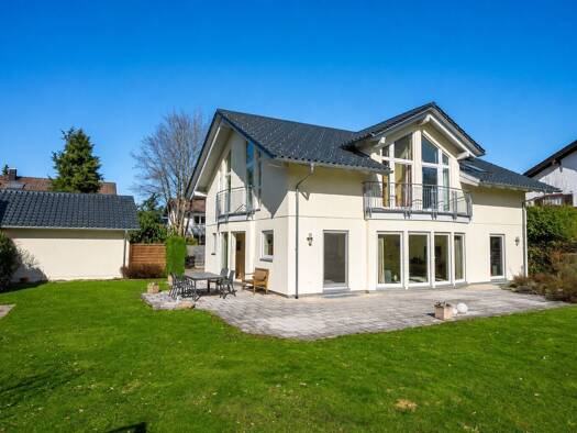Einfamilienhaus zum Kauf 1.890.000 € 7 Zimmer 243 m² 1.112 m² Grundstück Sauerlach Sauerlach 82054