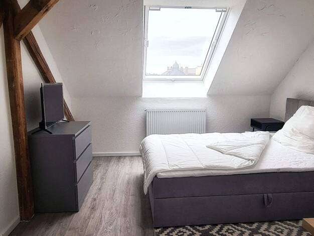 WG-Zimmer zur Miete Wohnen auf Zeit 500 € 16 m² 5. Geschoss frei ab sofort Roßdorfer Strasse 00 Bornheim Frankfurt am Main 60385