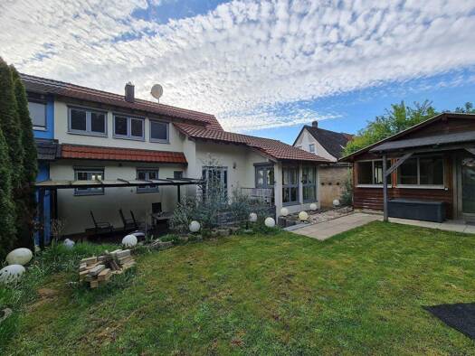 Doppelhaushälfte zum Kauf 420.000 € 6 Zimmer 167 m² 414 m² Grundstück Osterburken 74706