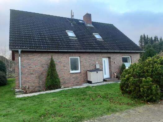Haus zum Kauf 289.000 € 6 Zimmer 151 m² 984 m² Grundstück Oldendorf 21726