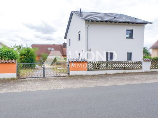 Einfamilienhaus zum Kauf 533.000 € 4 Zimmer 144 m² 723 m² Grundstück Uehlfeld 91486