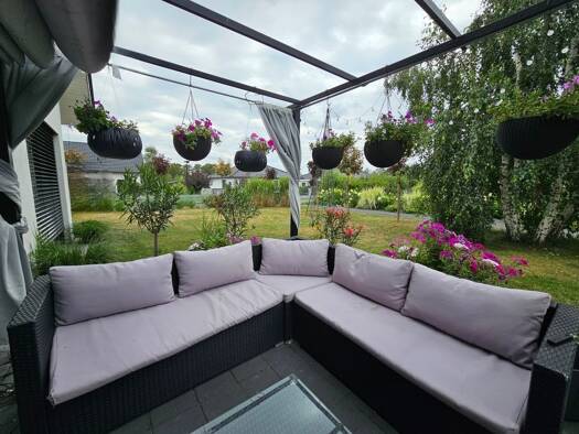 Einfamilienhaus zum Kauf 357.000 € 6 Zimmer 256 m² 1.000 m² Grundstück Żyrardów 59930