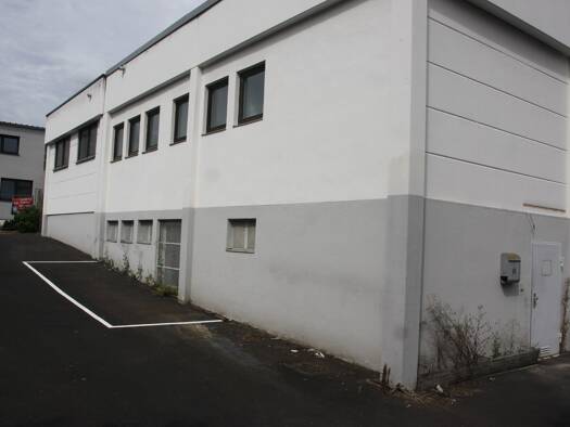 Büro zur Miete provisionsfrei 750 € 3 Zimmer 210 m² Bürofläche Dittelbrunn Dittelbrunn 97456