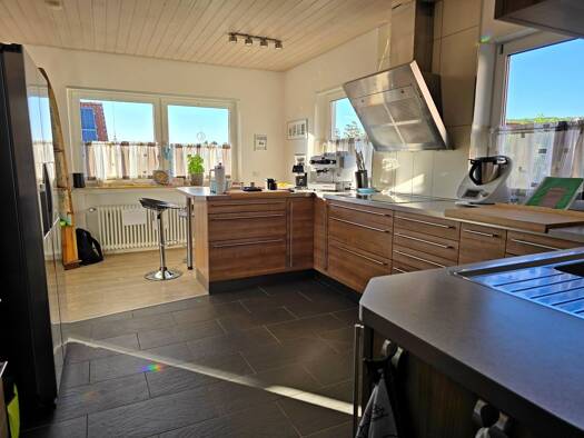 Einfamilienhaus zum Kauf 685.000 € 6 Zimmer 250 m² 333 m² Grundstück Kleinbettlingen Bempflingen 72658