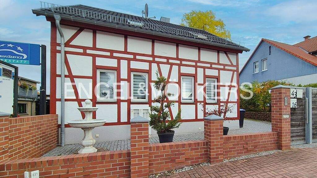 Einfamilienhaus zum Kauf 495.000 € 11 Zimmer 220 m² 700 m² Grundstück Kornhochheim Nesse-Apfelstädt 99192