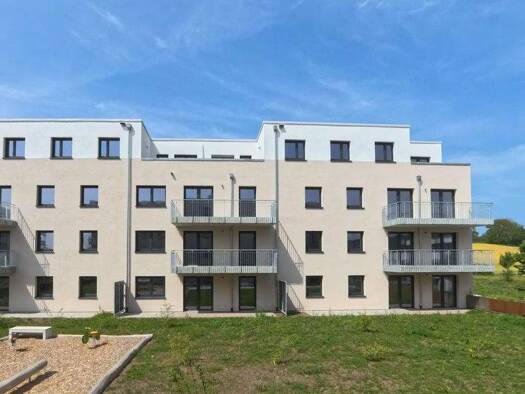 Wohnung zur Miete 1.415 € 3 Zimmer 101,1 m² frei ab sofort Fritz-Hackstr. 4 Niederweiler Müllheim 79379