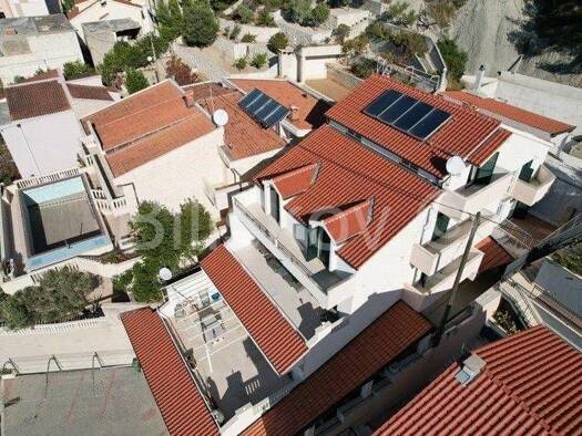 Haus zum Kauf 1.550.000 € 28 Zimmer 550 m² Podstrana
