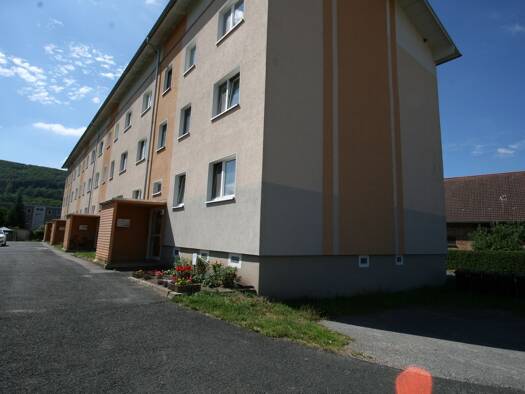 Wohnung zur Miete 343 € 3 Zimmer 58,1 m² 3. Geschoss Gartenstraße 7 d Obermaßfeld-Grimmenthal 98617