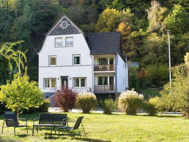 Einfamilienhaus zum Kauf 499.000 € 11 Zimmer 294 m² 1.264 m² Grundstück frei ab sofort Alf 56859