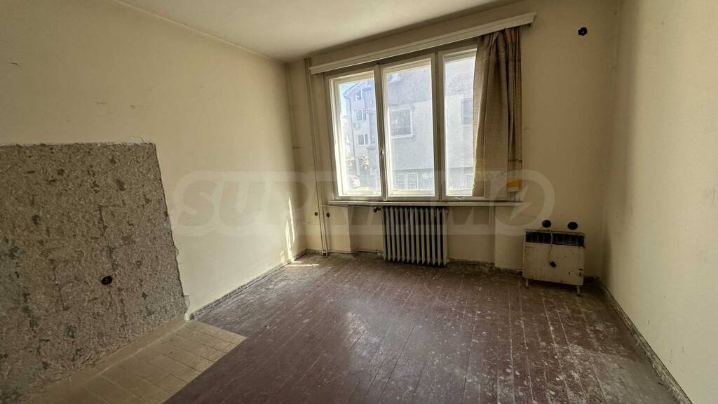 Studio zum Kauf 385.000 € 6 Zimmer 154 m² Sofia