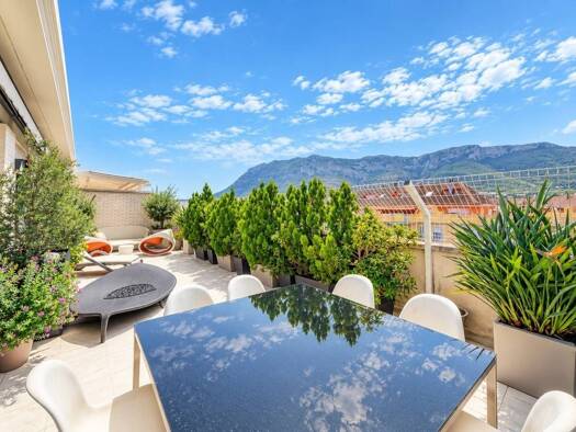Penthouse zum Kauf 875.000 € 4 Zimmer 337 m² Dénia 03700