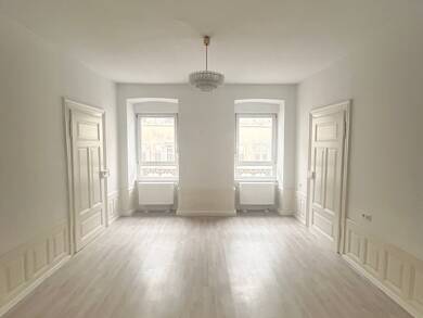 Wohnung zur Miete 700 € 4 Zimmer 108 m² Stephanienstraße 23 Innenstadt Baden-Baden 76530