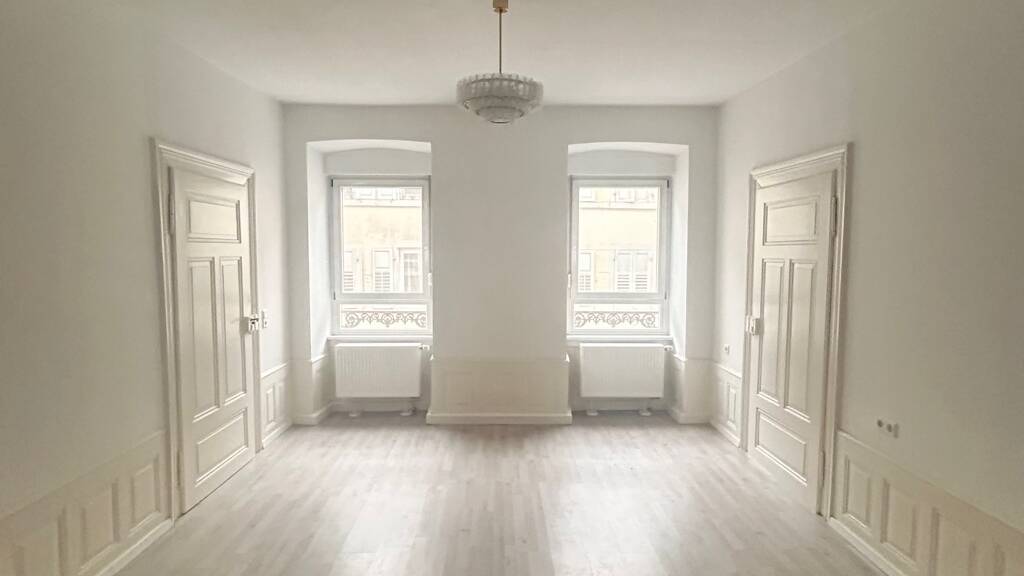 Wohnung zur Miete 700 € 4 Zimmer 108 m² Stephanienstraße 23 Innenstadt Baden-Baden 76530