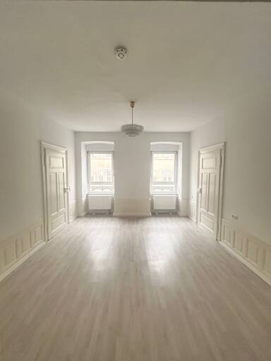 Wohnung zur Miete 700 € 4 Zimmer 108 m² Stephanienstraße 23 Innenstadt Baden-Baden 76530