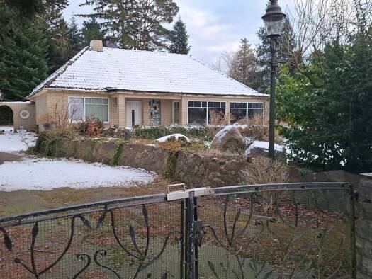 Bungalow zum Kauf provisionsfrei 515.000 € 4 Zimmer 195 m² 2.508 m² Grundstück frei ab sofort Behnkeweg 6 Quickborn 25451