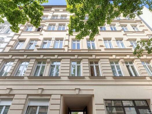 Wohnung zur Miete 1.029 € 4 Zimmer 100 m² Geschoss 4/5 frei ab 01.10.2026 Stadtfeld Ost Magdeburg 39108