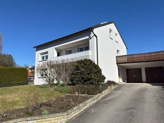 Mehrfamilienhaus zum Kauf 460.000 € 9 Zimmer 194 m² 617 m² Grundstück Obere Terrasse Burgkirchen a d Alz 84508