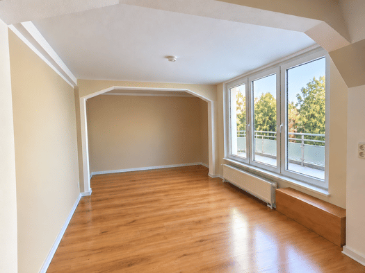 Wohnung zur Miete 421 € 2 Zimmer 60,1 m² Geschoss 2/3 frei ab 01.12.2026 Fliegerhorst Oschatz 04758