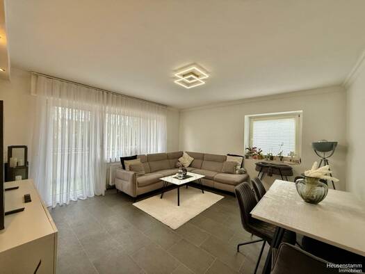 Wohnung zum Kauf 230.000 € 3 Zimmer 68 m² 2. Geschoss Hausen Obertshausen 63179