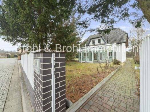 Einfamilienhaus zum Kauf provisionsfrei 325.000 € 4 Zimmer 134 m² 497 m² Grundstück frei ab sofort Gießmannsdorf Luckau 15926