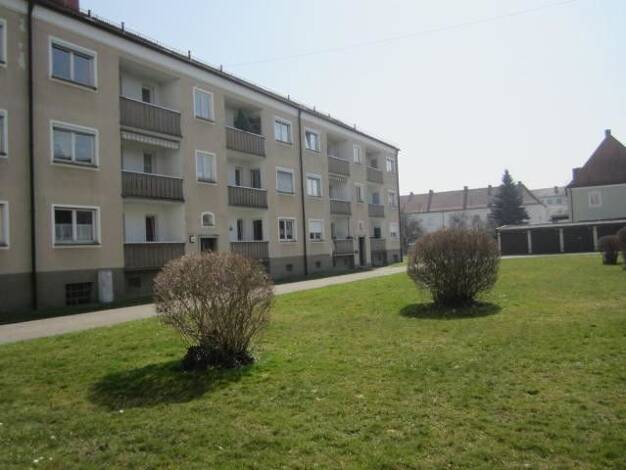Wohnung zur Miete 535 € 2 Zimmer 60,1 m² 2. Geschoss frei ab 25.09.2026 Schillerstraße 46 Mühldorf Mühldorf a.Inn 84453
