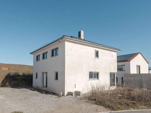 Einfamilienhaus zum Kauf 399.000 € 6 Zimmer 156 m² 633 m² Grundstück Biebelried 97318