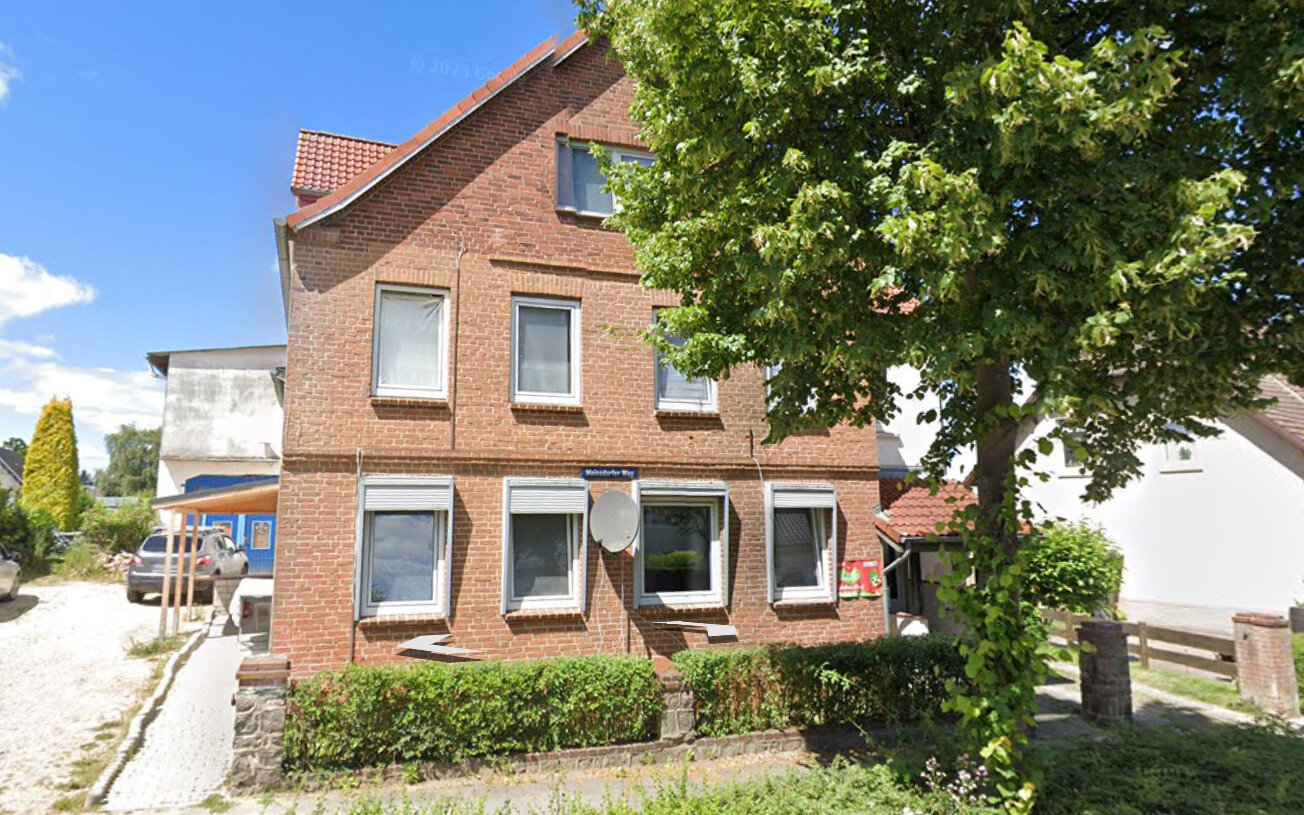 Mehrfamilienhaus zum Kauf 430.000 € 12 Zimmer 282 m²<br/>Wohnfläche 1.013 m²<br/>Grundstück Eutin 23701