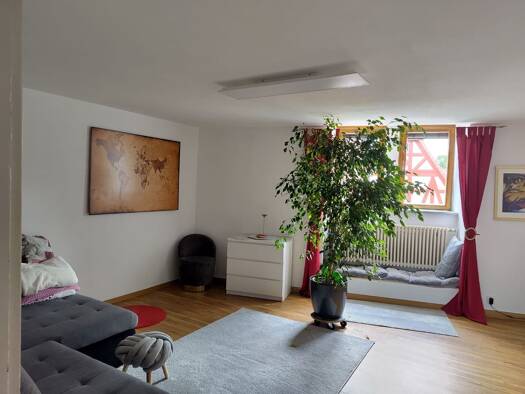 Wohnung zur Miete 550 € 2 Zimmer 67 m² Geschoss 2/3 frei ab 01.11.2025 Uffenheim Uffenheim 97215