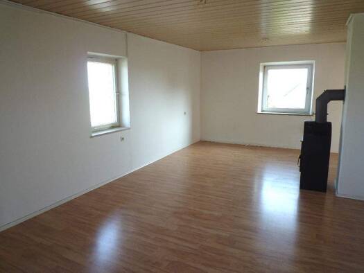 Wohnung zur Miete 600 € 3 Zimmer 90 m² 1. Geschoss Gallersberg Attenkirchen 85395