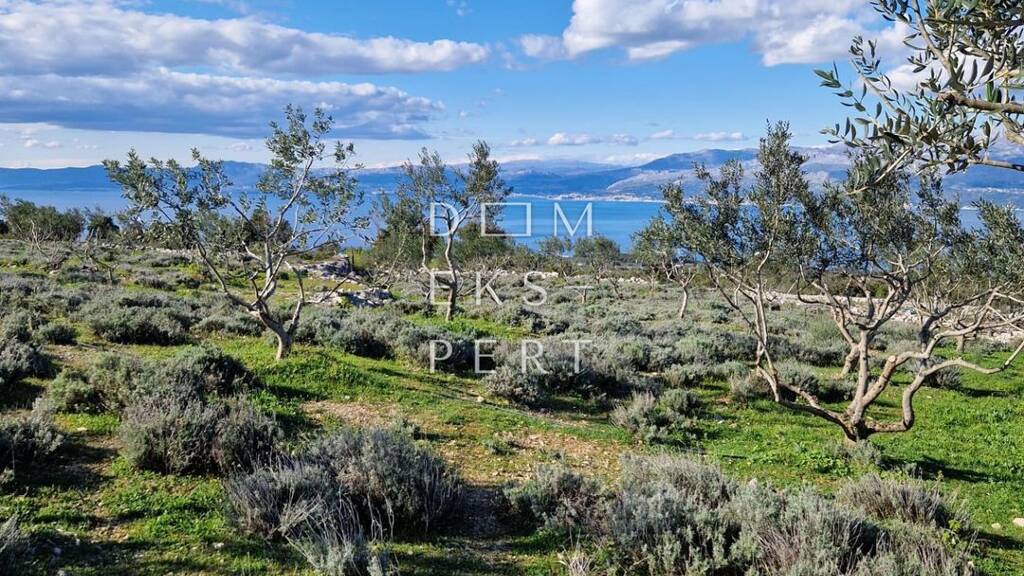 Gewerbegrundstück zum Kauf 376.650 € Nerezisca 21423