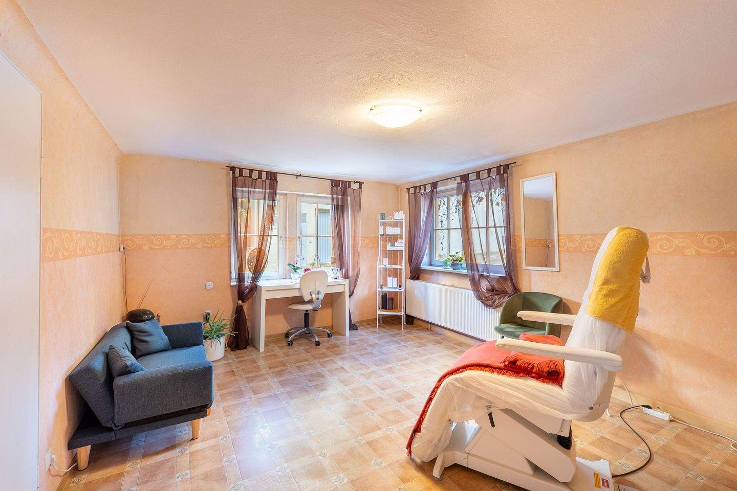 Mehrfamilienhaus zum Kauf - Ansicht 2