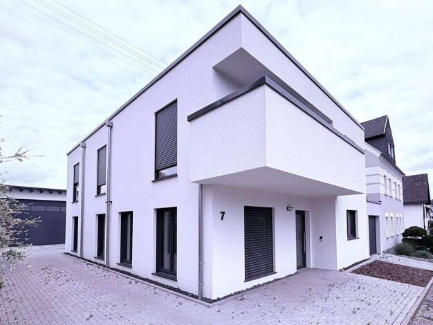 Wohnung zur Miete - Erstbezug 1.050 € 3 Zimmer 95,3 m² EG Mainzer Straße 7 Langendernbach 65599